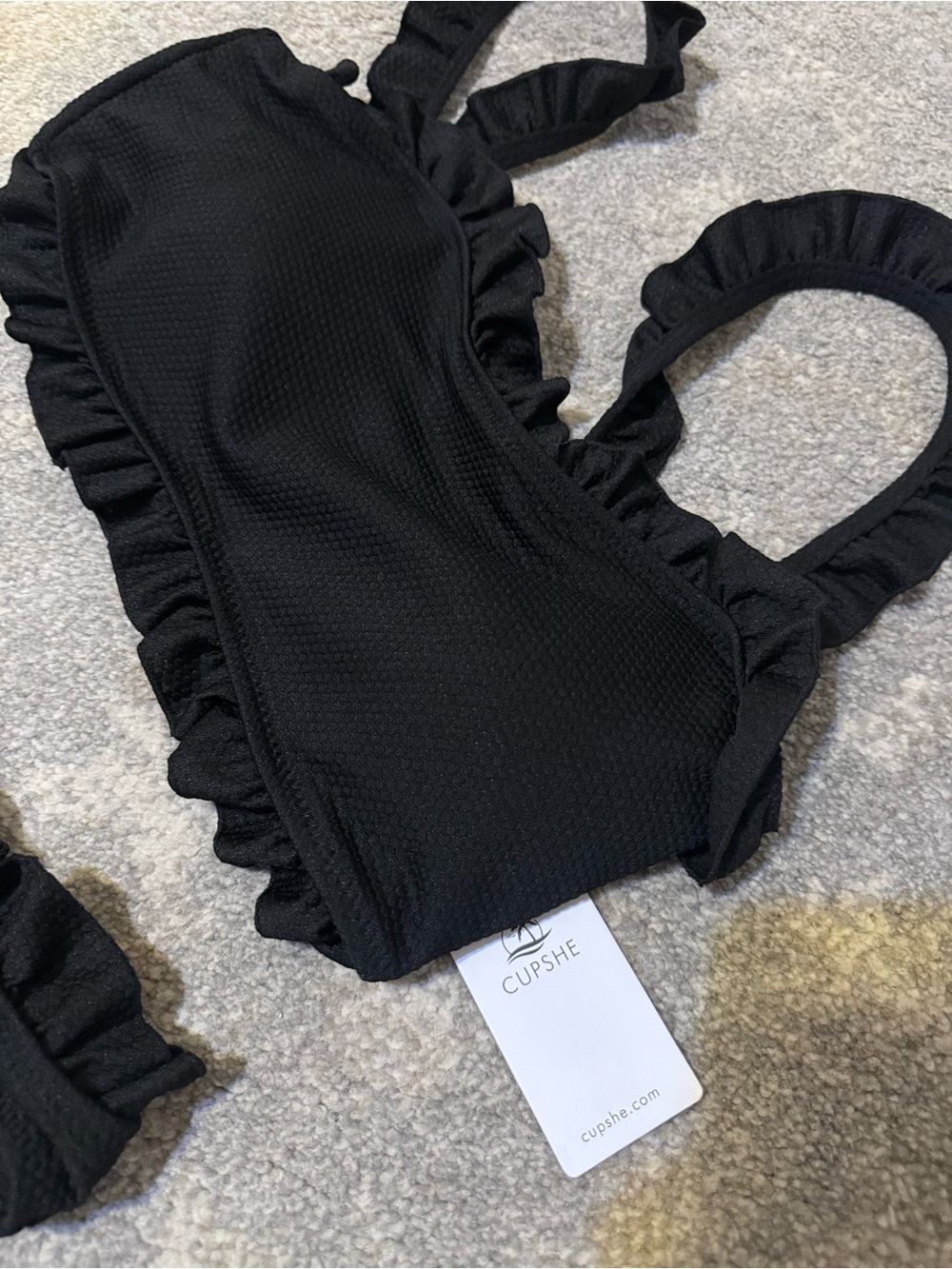 Cupshe Black Ruffled Bikini Set - Picture 2 of 2